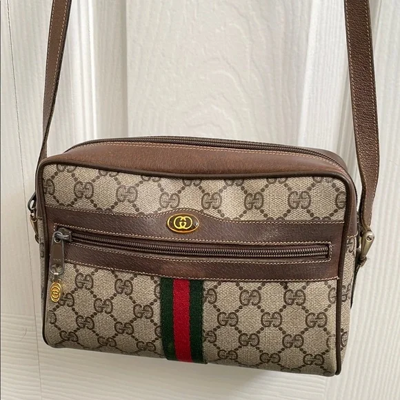 Gucci Beige and Brown GG Crossbody Bag - Picture 1 of 15